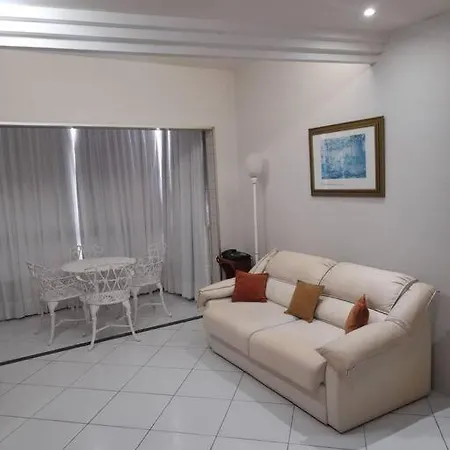 Apart Na Praia Do Canto Vitoria Exterior photo